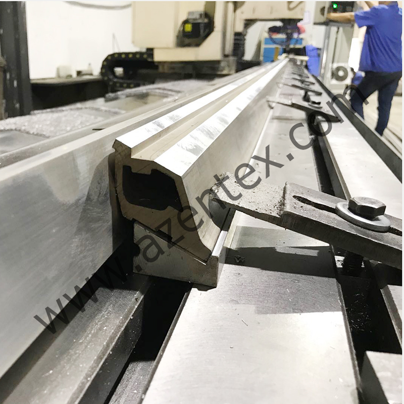 Cama de agulha para máquina de tricô de urdidura